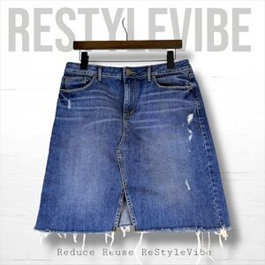 LOFT Women’s Size 8 Denim Jean Skirt Mini Length Front Slit Distressed